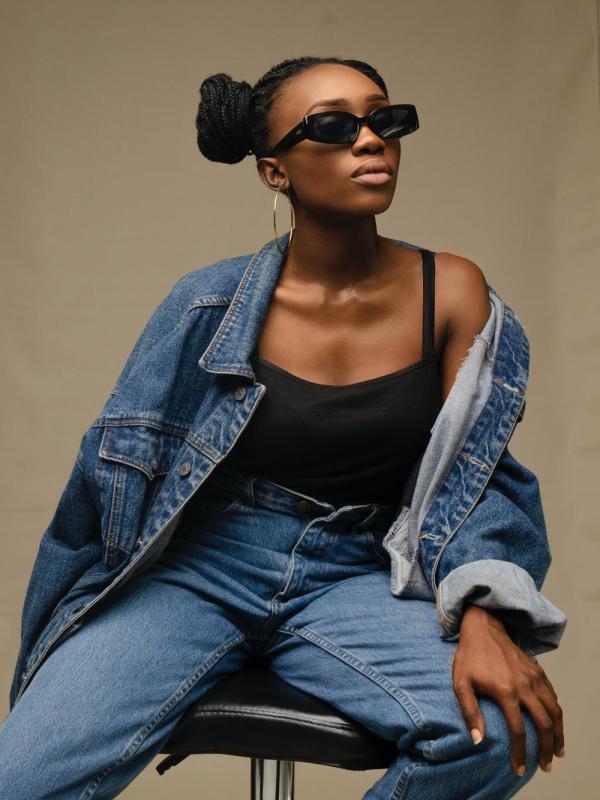 Boyfriend denim woman